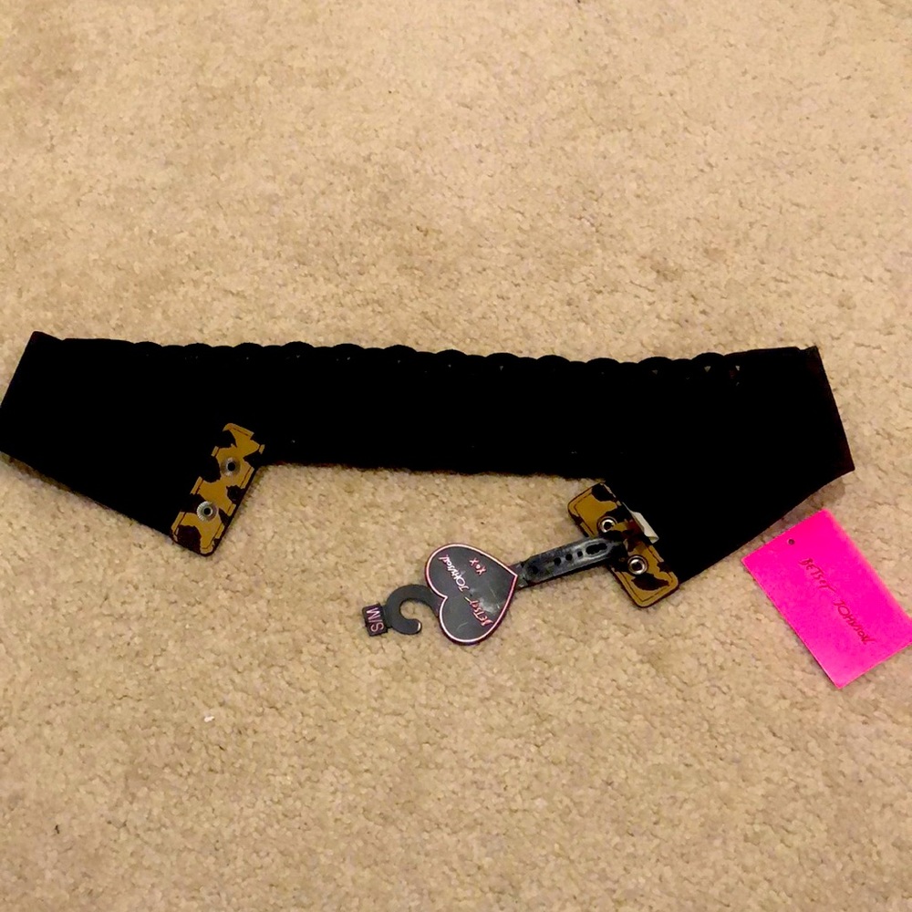 Betsy’s Johnson Reversible Belt - FINAL DAYS UNTIL CLOSET CLOSES!!!